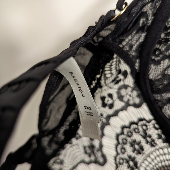 10 by Babaton lace bodysuit - Picture 3 of 3